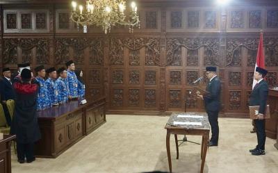 lantik-pejabat-administrator