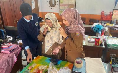 Dinkes Batang Pastikan MBG di SDN 1 Watesalit Layak Dikonsumsi