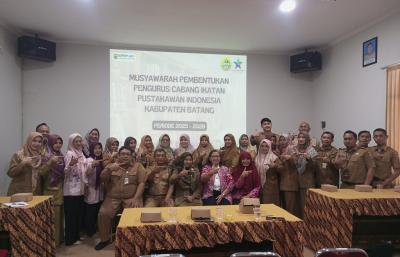 Tingkatkan Profesionalisme Pustakawan, Disperpuska Batang Bentuk Pengurus IPI