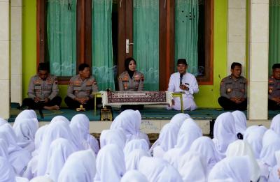 Jalin Silaturahmi, Kapolres Batang Sambangi Pondok Pesantren