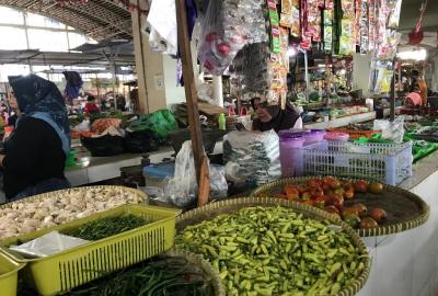 Efek Cuaca Buruk, Pedasnya Harga Cabai di Batang Kian Tak Terkendali