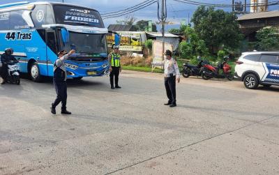 Optimalkan Keselamatan Jalur Pantura, Dishub Batang Perketat Operasional Truk Sumbu Tiga