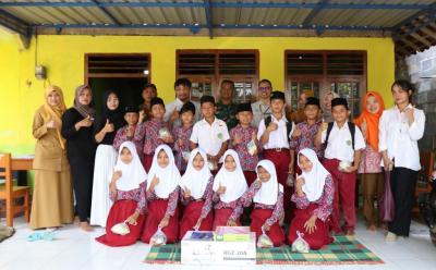 PLTU Batang Salurkan Bantuan Alat Kesehatan dan 500 Paket PMT