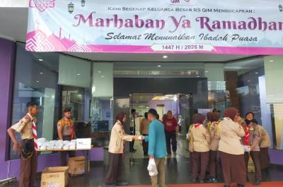 Sasar Ruang Publik, Kwarran Batang Bagikan Ratusan Takjil