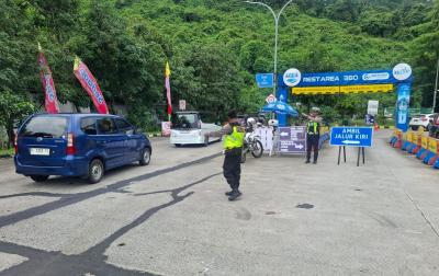 Arus Balik Melonjak, Lalu Lintas di Rest Area 360 Batang Tetap Lancar