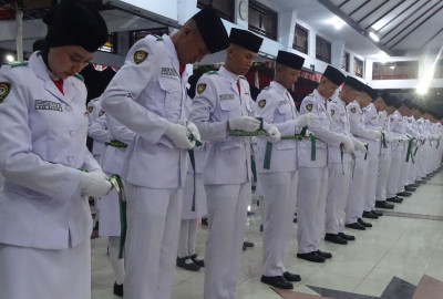 PASANG TALI KENDIT