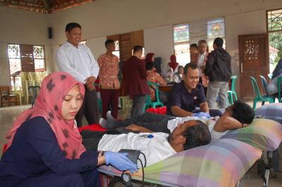 rekor-muri-dan-bhakti-sosial-ramaikan-hut-ppni-ke-43