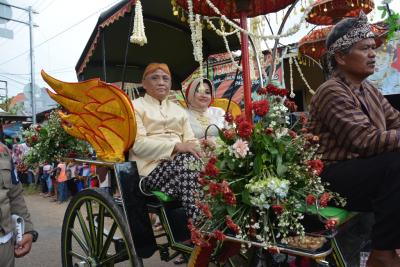 Delapan Kereta Kencana Ramaikan Kirab Budaya 