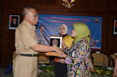 batang-menjadi-tempat-safari-gerakan-nasional-gemar-membaca