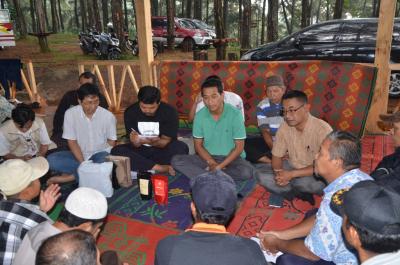 sarasehan-wakil-bupati-batang-dengan-petani-kopi-desa-lobang