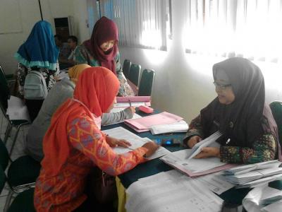 1452-guru-wiyata-bhakti-sekolah-swasta-terima-tunjangan-kesejahteraan