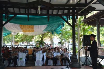 bupati-halal-bi-halal-dengan-kades-dan-lurah