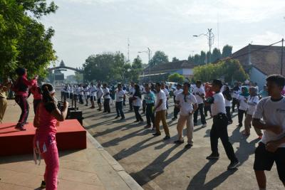 wakil-bupati-suyono-mengajak-masyarakat-luangkan-20-menit-untuk-lakukan-gerakan-fisik