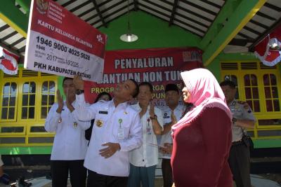 21346-kpm-terima-pkh