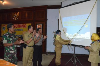 Harga Komuditas Bahan Pokok di Pasar Tradisonal Dapat Diliat Melalui HP Android