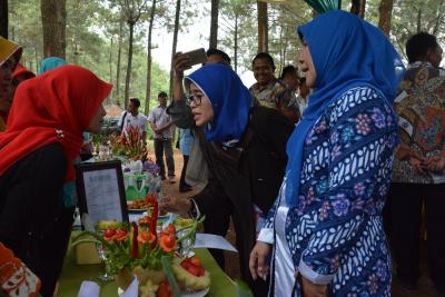 lomba-masak-ikan-di-wana-wisata-si-kembang