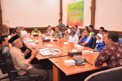dialog-pengembangan-daerah-pemkab-batang-dan-dewan-riset-daerah
