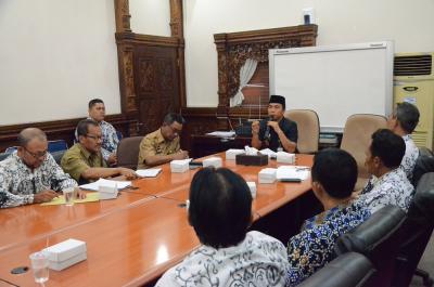 pgri-tetap-perjuangkan-tenaga-wb
