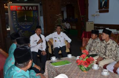 bupati-batang-lepas-12-pelajar-untuk-ikuti-lomba-mtq-tingkat-provinsi-jawa-tengah