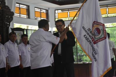 mantan-pimpinan-kpk-lantik-pengurus-dpd-gmpk