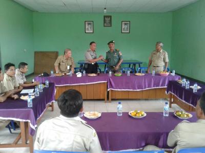 danramil-01-subah-hadiri-tim-monitoring-pembangunan