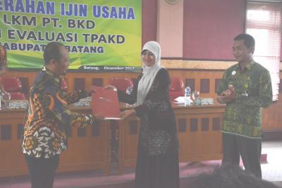 pt-bkd-menerima-ijin-usaha-lembaga-keuangan-mikro-dari-ojk-tegal