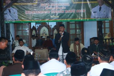 yasin-tahlil-dan-doa-bersama-sambut-malam-pergantian-tahun