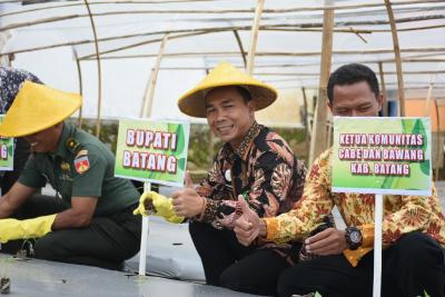 bupati-wihaji-ajak-petani-untuk-kembangkan-tanaman-holtikultura