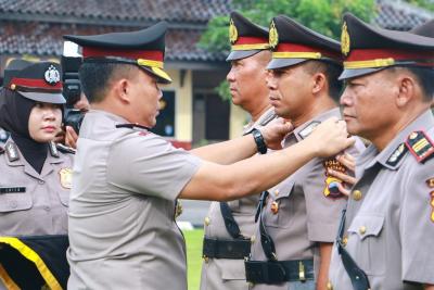 alih-tugas-di-jajaran-polri-jamin-kesinambungan-kebijakan-pimpinan