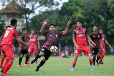 bermain-di-bawah-performa-persibat-tuai-hasil-imbang-hadapi-persis-solo