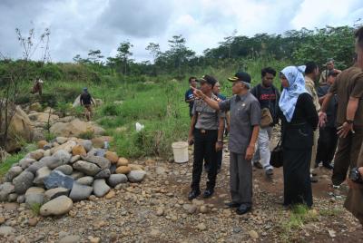 kunker-ketua-dprd-di-wilayah-galian-c-kec-wonotunggal