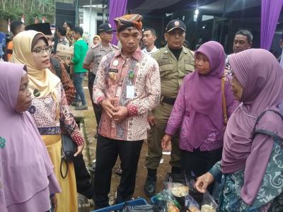 bupati-terjun-langsung-berikan-pelayanan-publik-di-desa-cablikan
