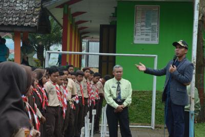 perangi-narkoba-bupati-wihaji-gerilya-ke-sekolah