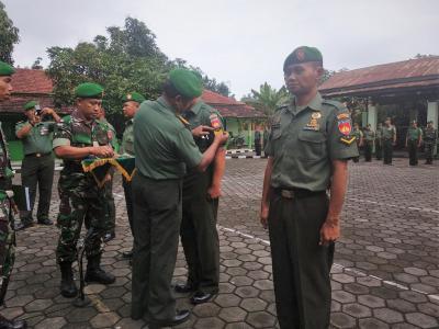upacara-kenaikan-pangkat-personel-kodim-0736-batang