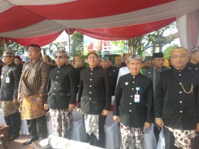 dandim-0736-batang-hadiri-upacara-hari-jadi-ke-52-kabupaten-batang