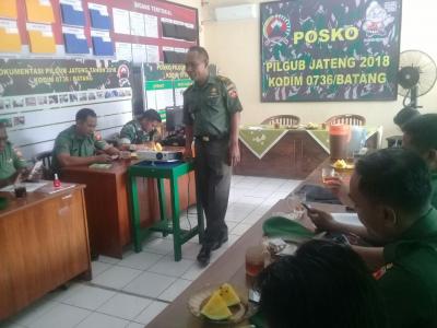 pembekalan-jurnalistik-kepada-anggota-kodim-0736-batang