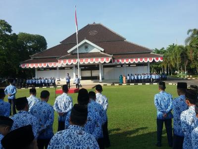 bupati-batang-asn-perlu-tingkatkan-etos-kerja