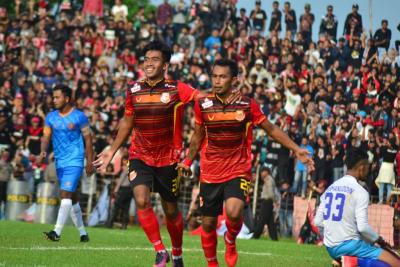 persibat-batang-sukses-taklukkan-persiraja-banda-aceh-skor-2-1