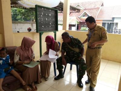 babinsa-wonotunggal-dampingi-kemitraan-bidan-dan-dukun-bayi