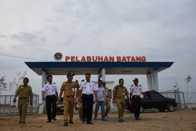 pelabuhan-niaga-batang-uji-coba-2020-menjadi-pelabuhan-pengumpan