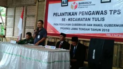 1457-pengawas-tps-pilkada-2018-dilantik-secara-serentak