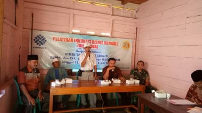 pelatihan-inkubasi-bisnis-out-wall