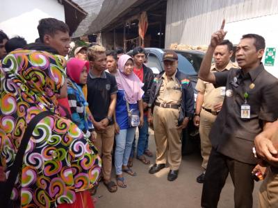 uang-lembur-dan-thr-tidak-dibayar-penuh-wakil-bupati-batang-datangi-pabrik-kayu-cv-feilin