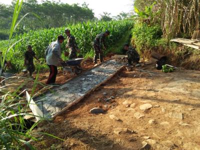 bangun-gorong-gorong-awali-kegiatan-pra-tmmd-sengkuyung-tahap-ii-2018