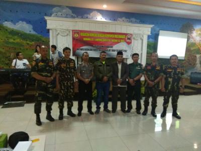 ngopi-bareng-warga-limpung-untuk-satukan-tekad-masyarakat-batang