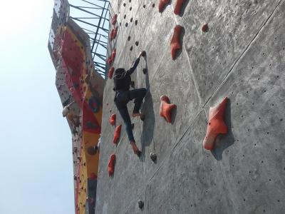 panjat-tebing-batang-siap-lahirkan-bibit-baru