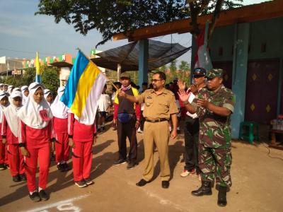 hut-ri-ke-73-kecamatan-gringsing-selenggarakan-gerak-jalan-tingkat-sd