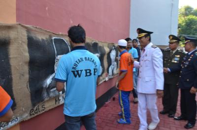 172-narapidana-rutan-rowobelang-dapat-remisi-6-diantaranya-langsung-bebas