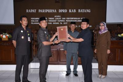 bupati-batang-apresiasi-kinerja-dprd-kabupaten-batang