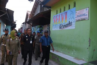 didatangi-bupati-batang-lokalisasi-boyongsari-sepi